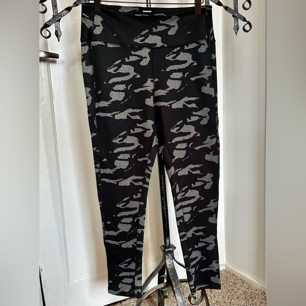Monroe workout leggings